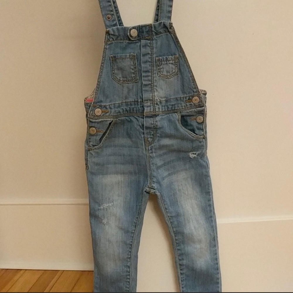 Zara size 2/3 bibs